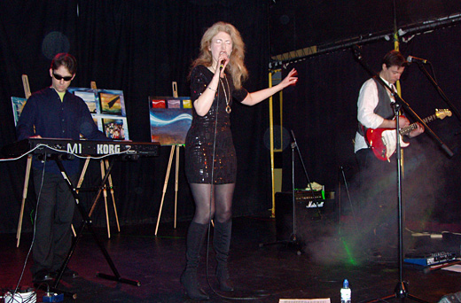 Dayglo Fishermen - Peter Fothergill, Ginny Owens and Richard Burton - Limelight Theatre, Aylesbury 2011